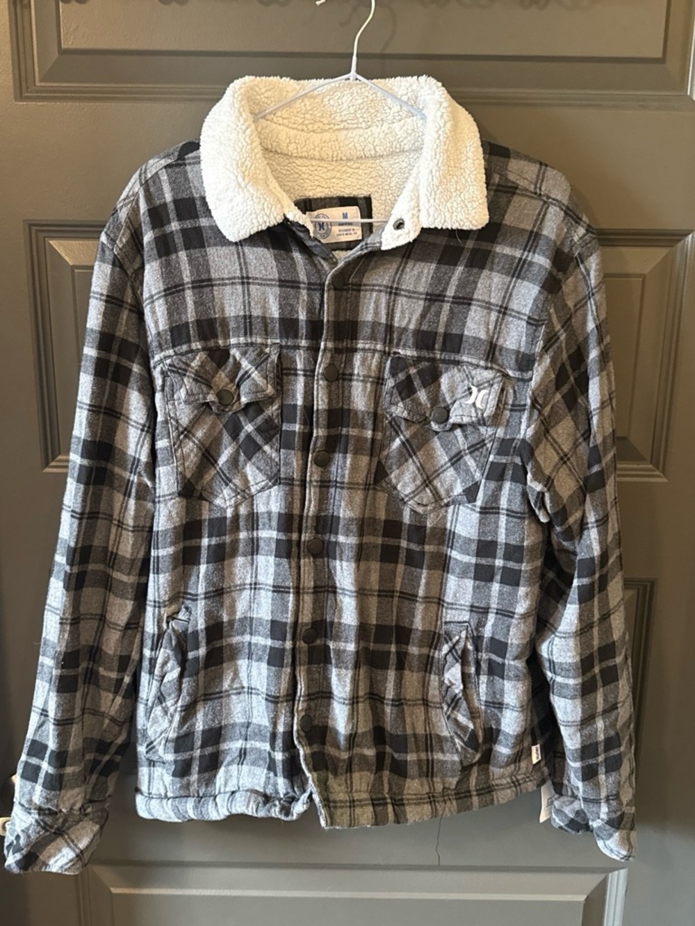 Hurley Sherpa-Lined Flannel Button Jacket Gray/Black Buffalo Plaid Medium